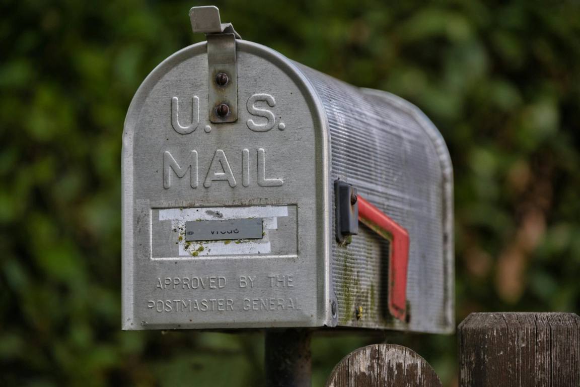 Day Zero: When the Servers Go Dark, the Mailbox Stays Open