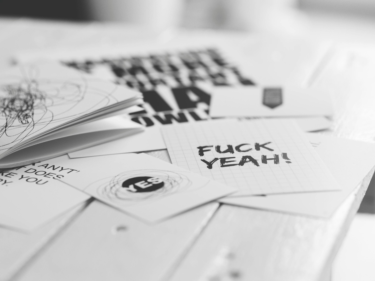 Insurance Agents: Building Trust via Snail Mail and Physical Policy Updates